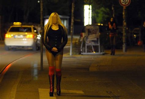 Finde eine Prostituierte Gadeland
