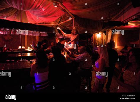 Striptease/Lapdance Encontre uma prostituta Santana