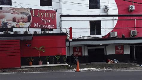 Erotic massage Manado