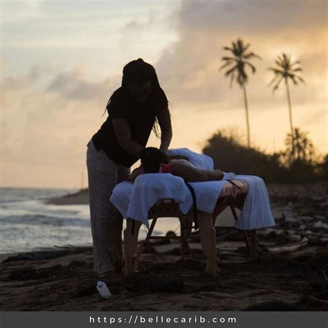 Sexual massage Santa Lucia