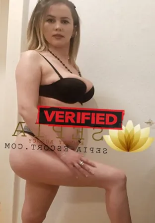 Angela sexmachine Prostitute Nove Zamky