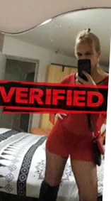 Julie anal Finde eine Prostituierte Effretikon
