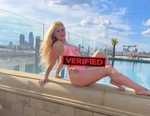 Vanessa tits Prostitute Smithfield