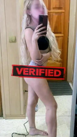 Britney pussy Prostitute Plumbon