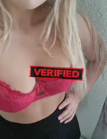 Annette tits Prostituta Oliveira do Bairro